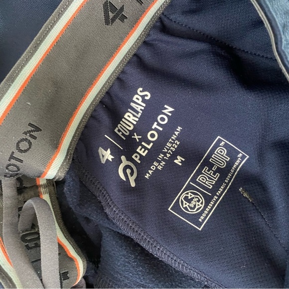 FOURLAPS x PELOTON navy Relay Track Pants - Picture 4 of 8